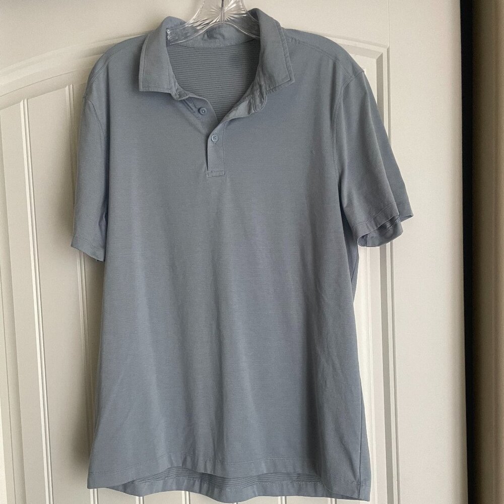 Lululemon Men’s Light Blue Polo Shirt – Size M